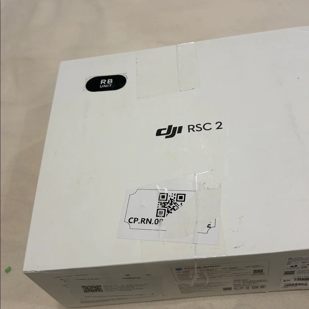DJI RSC 2 - 3-Axis Gimbal Stabilizer
